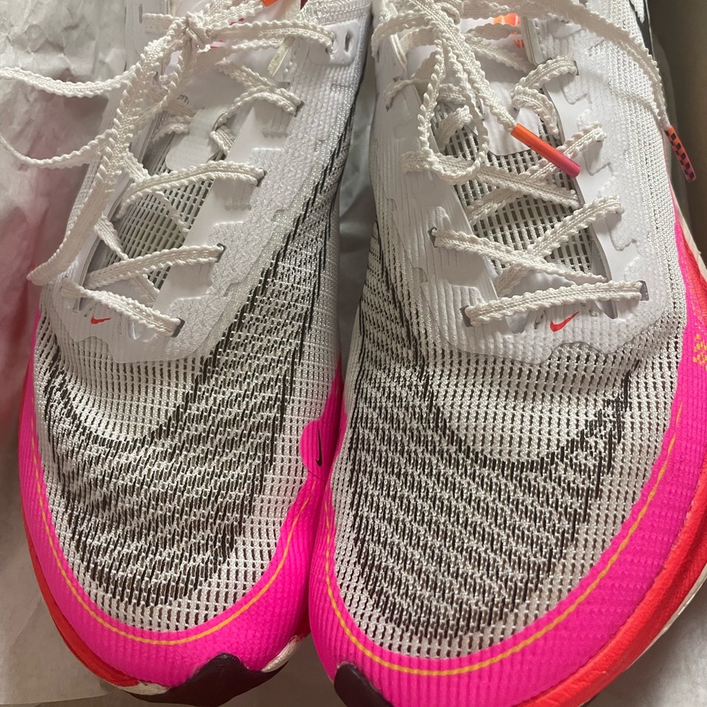 Nike Vaporfly Next % 2 Rawdacious